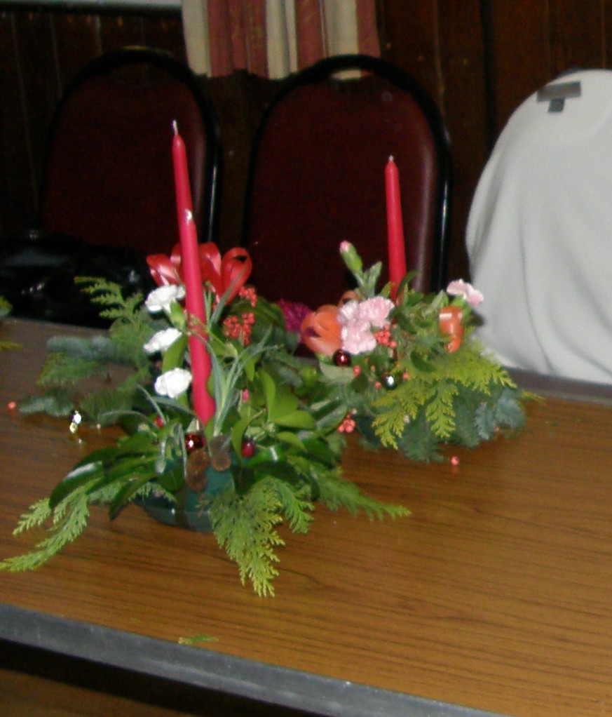 Sue's Family, Flowers and Fun Stuff Christmas Flower Arranging