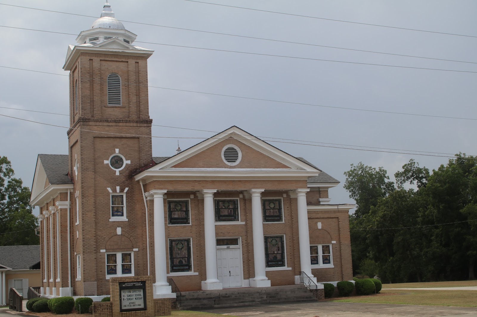 IMAGES OF OUR PAST JEFFERSONVILLE BAPTIST AND METHODIST CHURCH