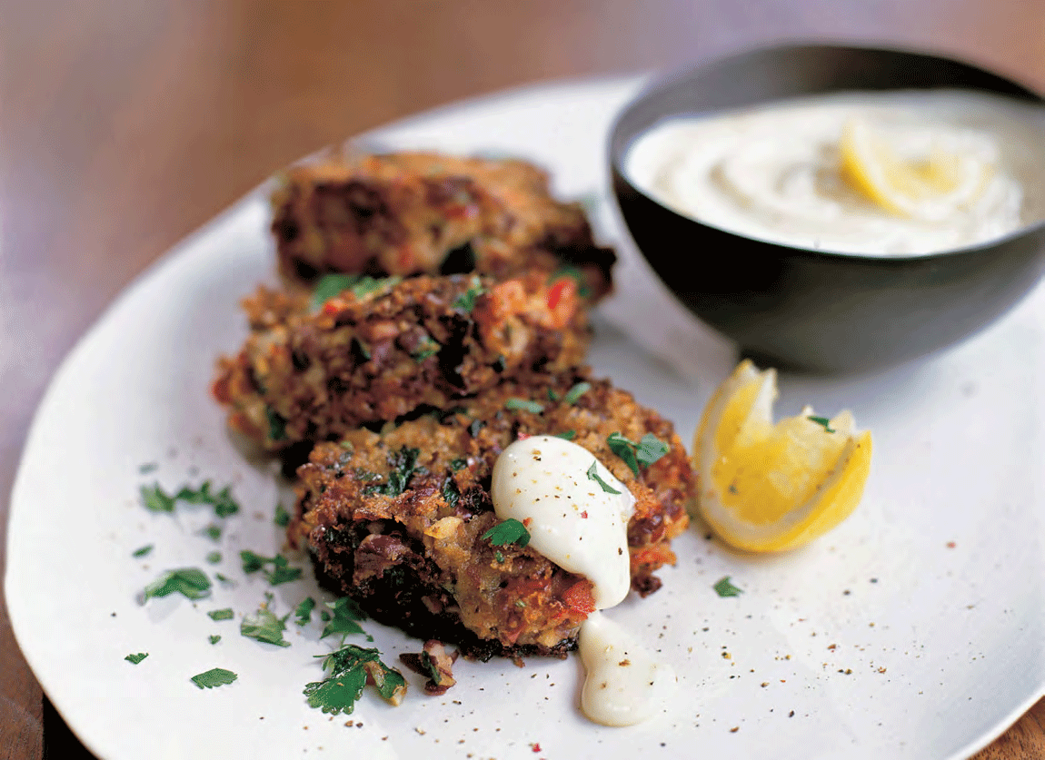 Easy Food Recipes and Cooking Spicy bean cakes with lemon mayonnaise
