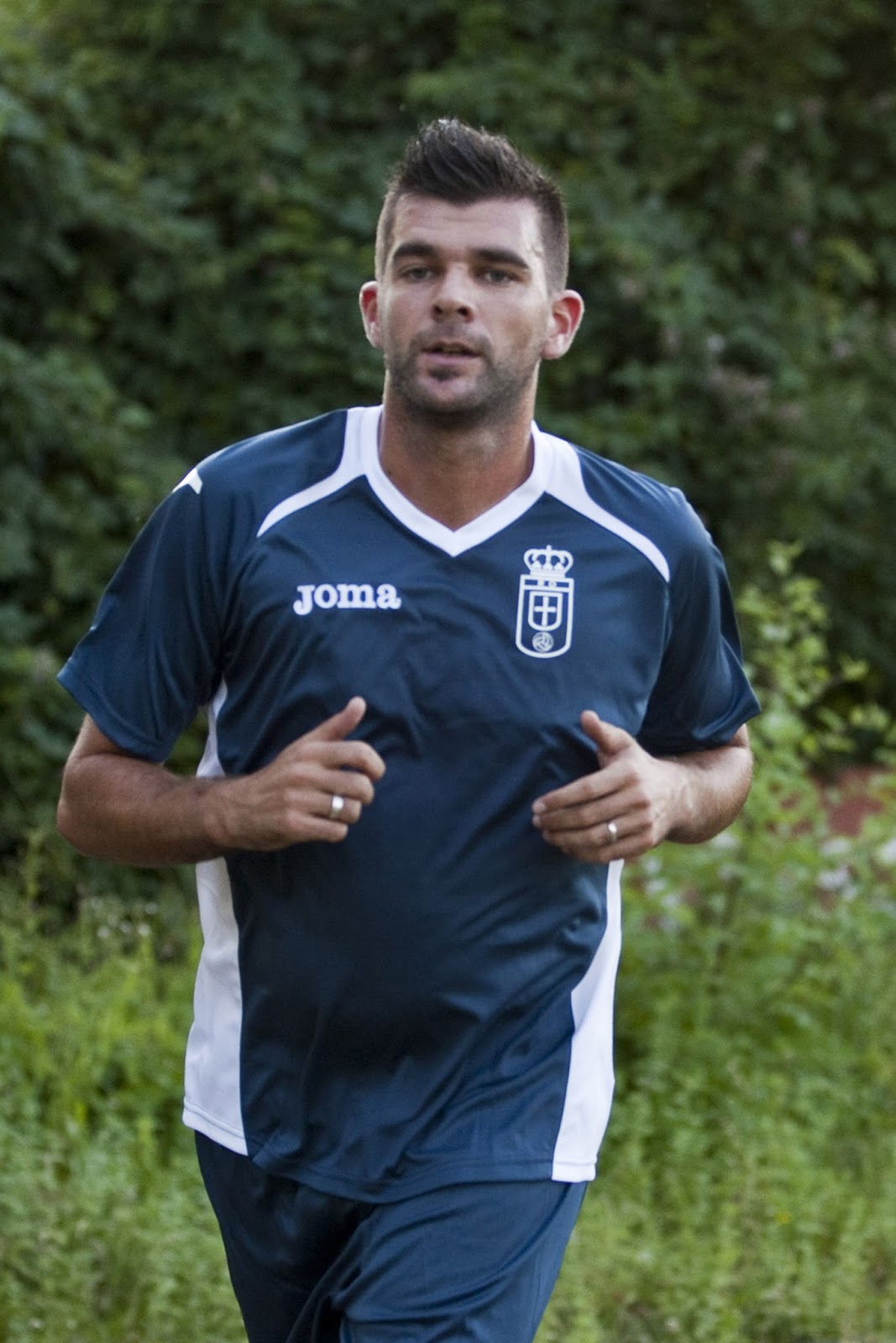 Todo sobre el Eibar OviedoEibar Pedro Baquero y Diego Cervero