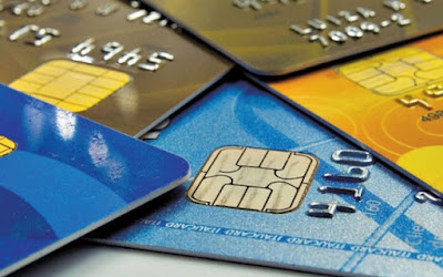 Cartão de crédito deixa 24% dos usuários com dívidas no rotativo em fevereiro Cartão de crédito deixa 24% dos usuários com dívidas no rotativo em fevereiro