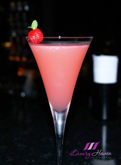 Keio Plaza Hotel Sky Bar Polestar's Hello Kitty Cocktails