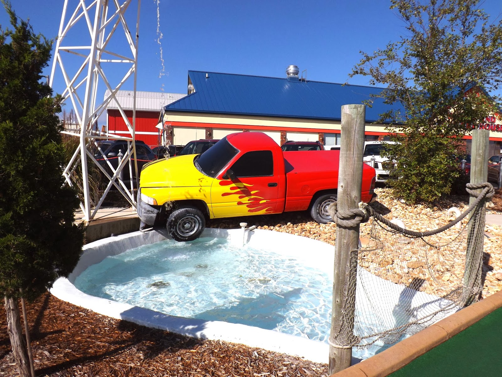 Shoot for the Stars Mini Golf Review from Major's Perspective!