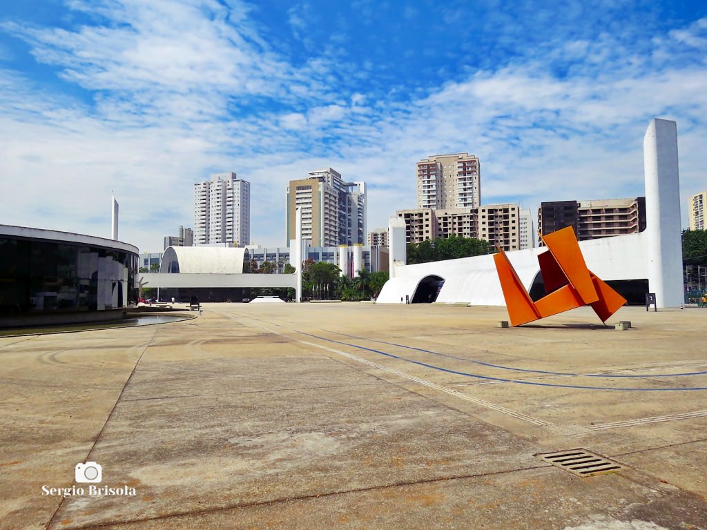 Veja os eventos no Memorial da América Latina, Club Homs e Praça