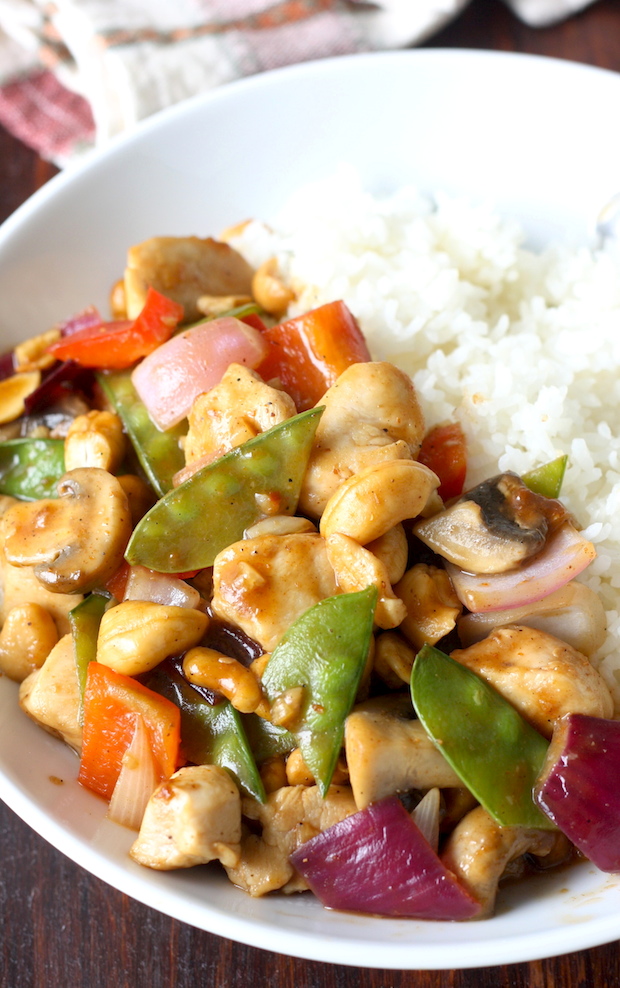 Cashew Chicken in Sichuan Sauce by SeasonWithSpice.com