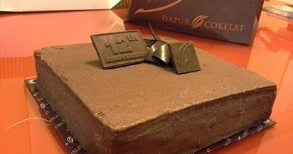 Hazelnut Praline Cake Dapur Cokelat Hazelnut Praline Cake Dapur Cokelat