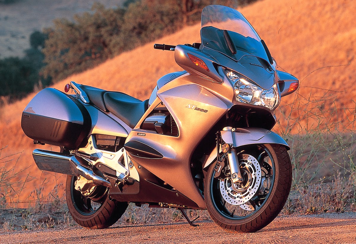 Bike & Cars HD Wallpapers Honda ST1300 Motorcycles Photo Gallery