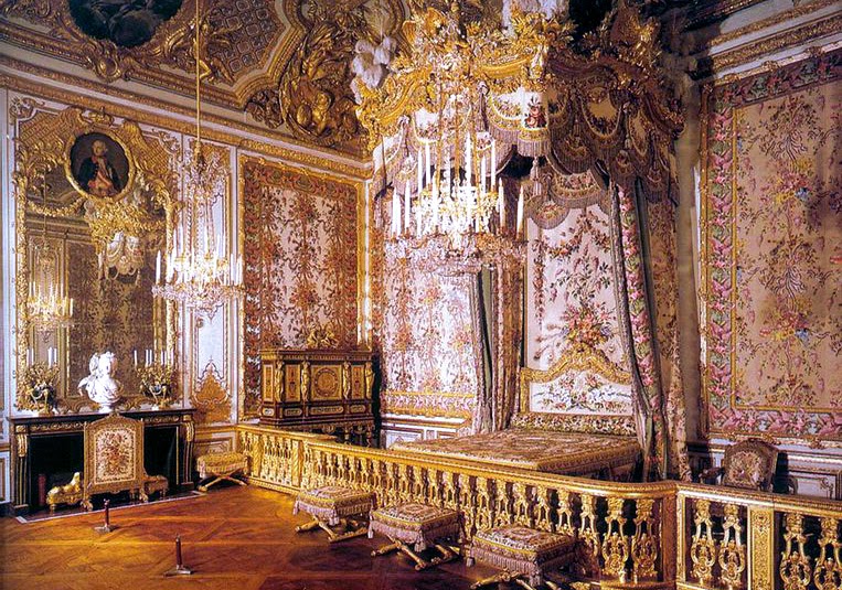 Marie Versailles a Bedroom of style