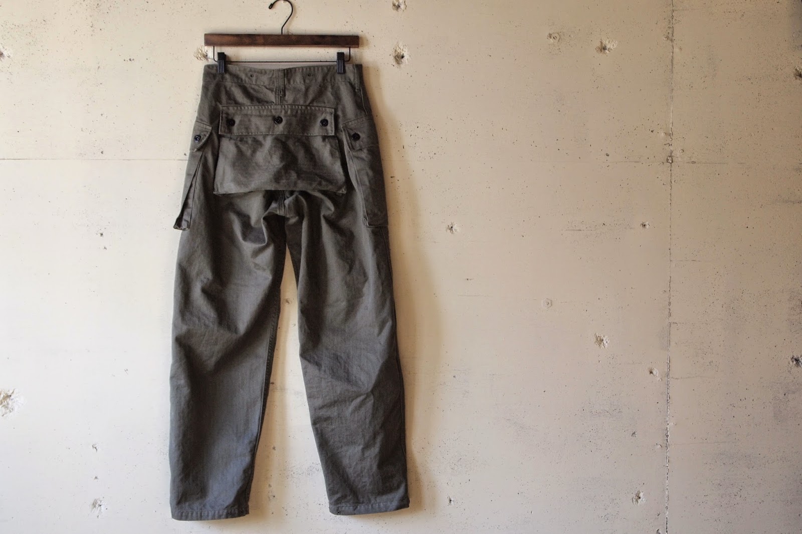 UNCLE JOHN TCBjeans Crawling Pants