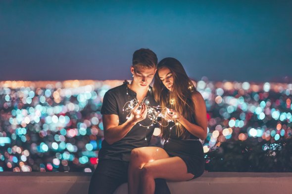 As românticas fotografias artísticas de Brandon Woelfel Brandon Woelfel arte fotografia artística romântica cores luzes casais hipster urbano