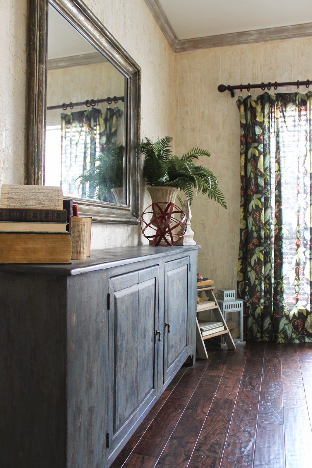 The ragged wren : Dining Room Reveal