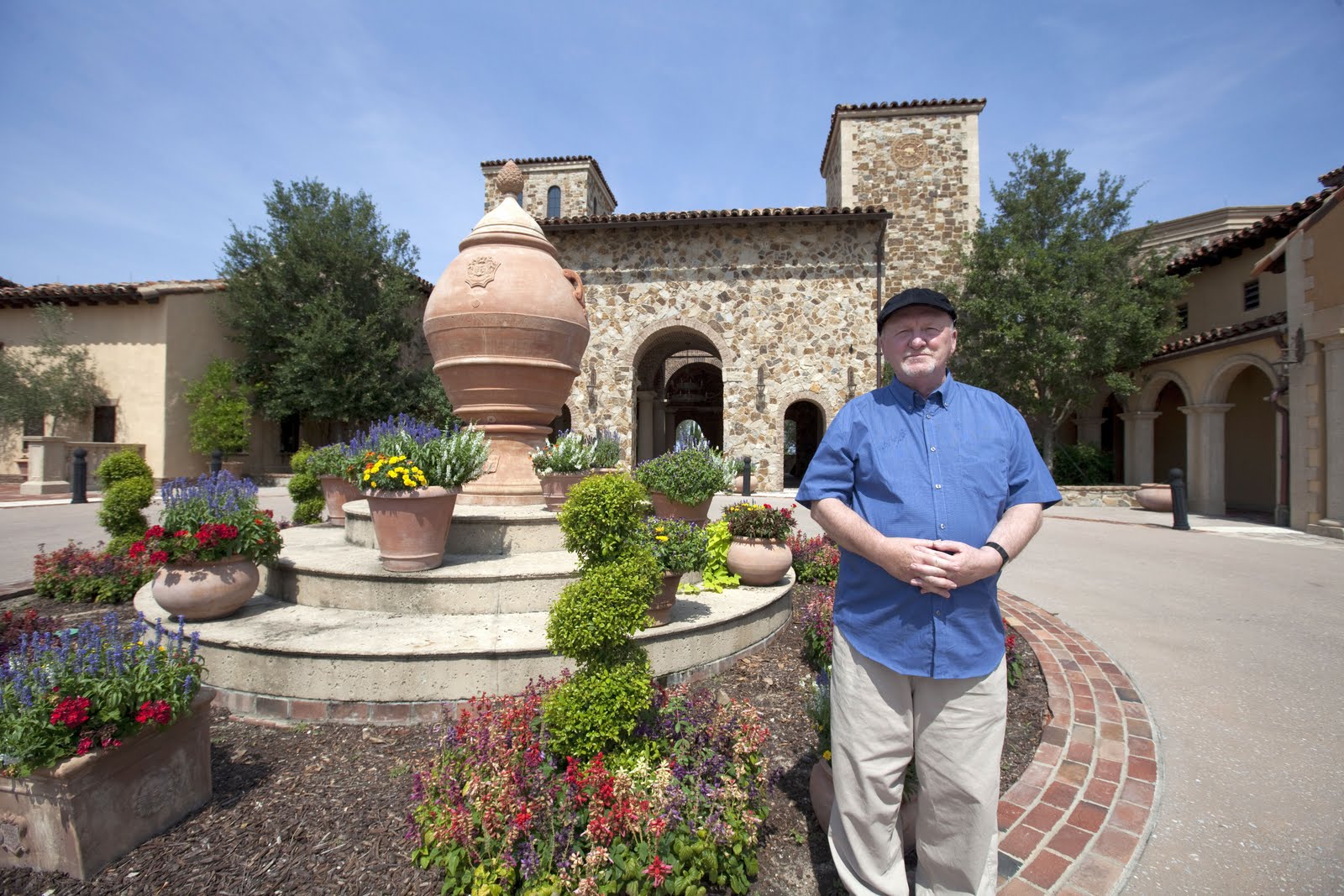 The Michael J Morris Report BELLA COLLINA VISIT BRINGS "WOW" WHILE ON