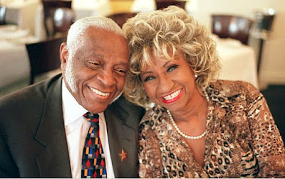 Celia Cruz y Pedro Knight Caraballo Foto de Celia Cruz con su amor Pedro Knight