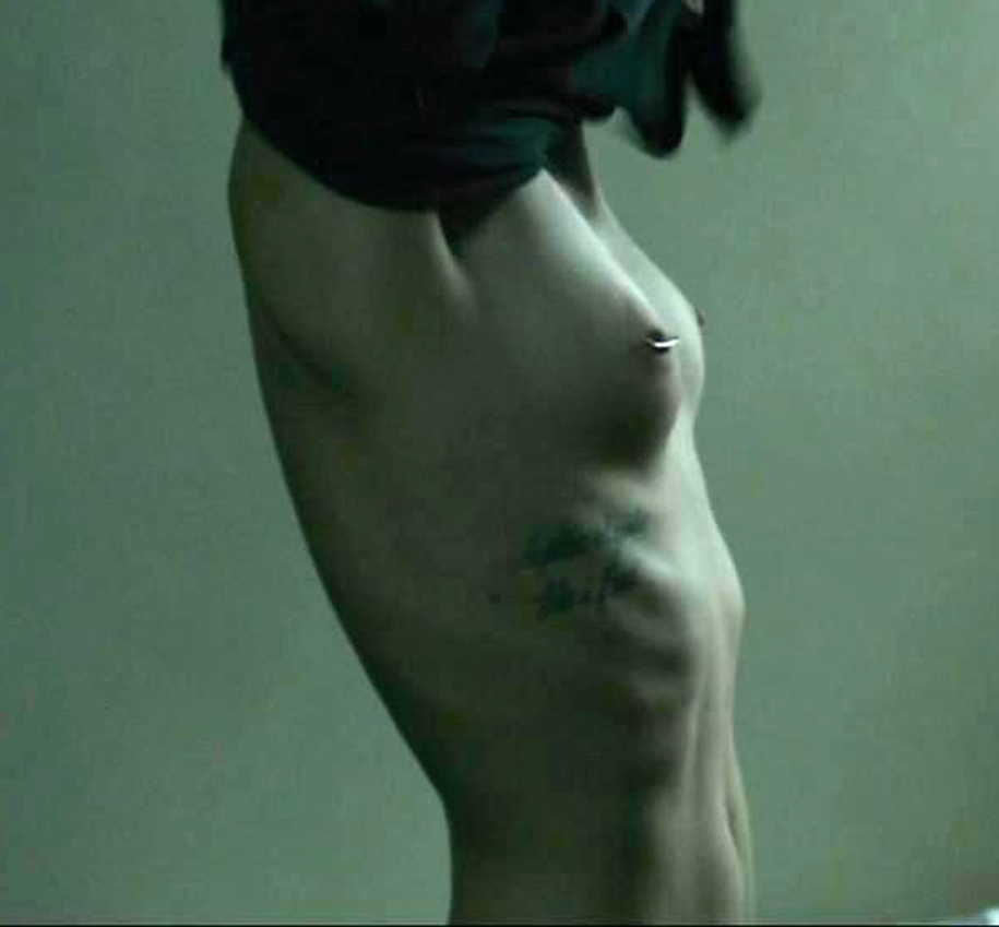 Rooney mara boobs