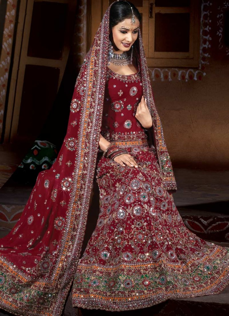 deep red bridal dress pakistani