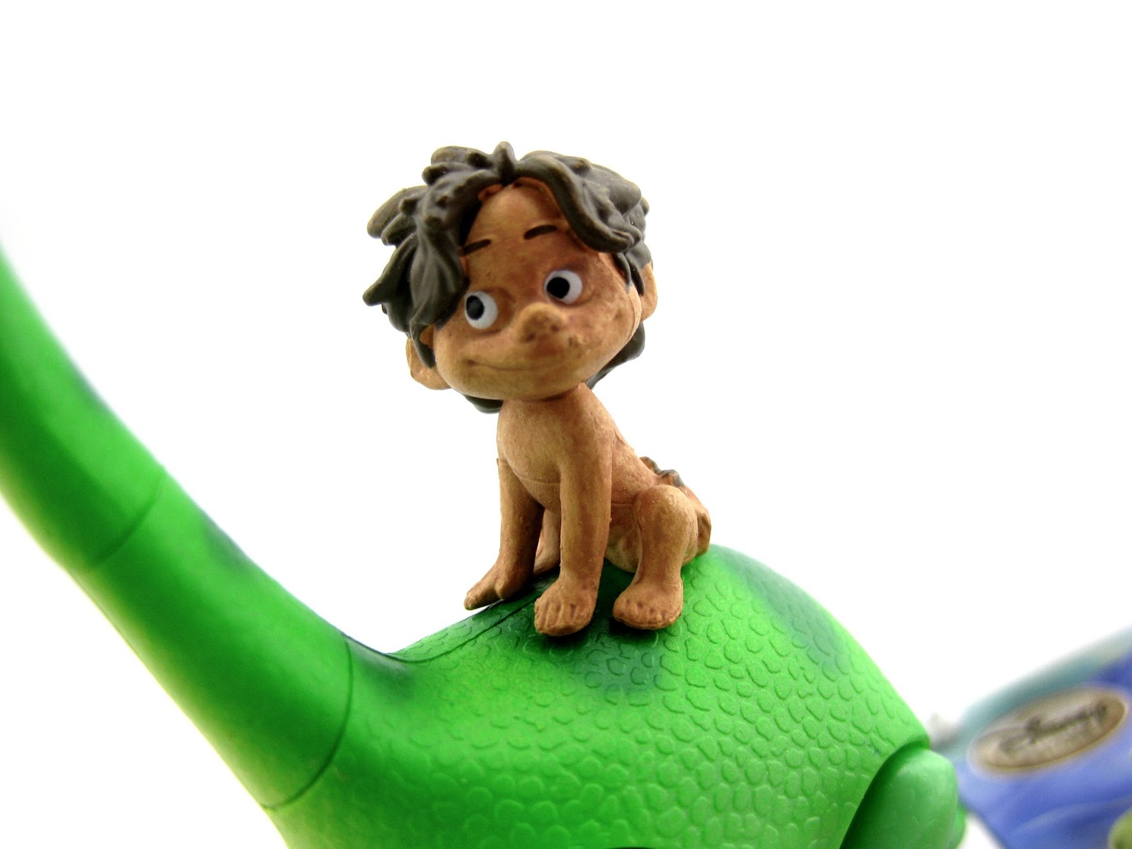 spot teddy the good dinosaur