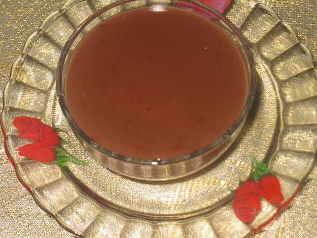 ŞİFALI YEMEK TARİFLERİ: Glazür kahveli - kakaolu muhallebi