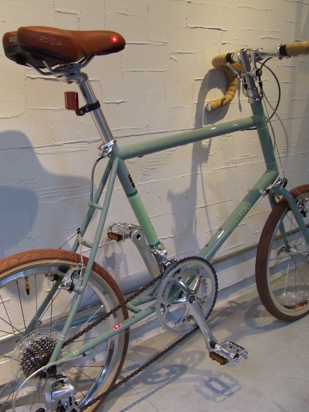 avelo Bicycle shop | アヴェロ バイシクル ショップ 浦和: BRUNO ブルーノ ～ MINI VELO 20 ROAD
