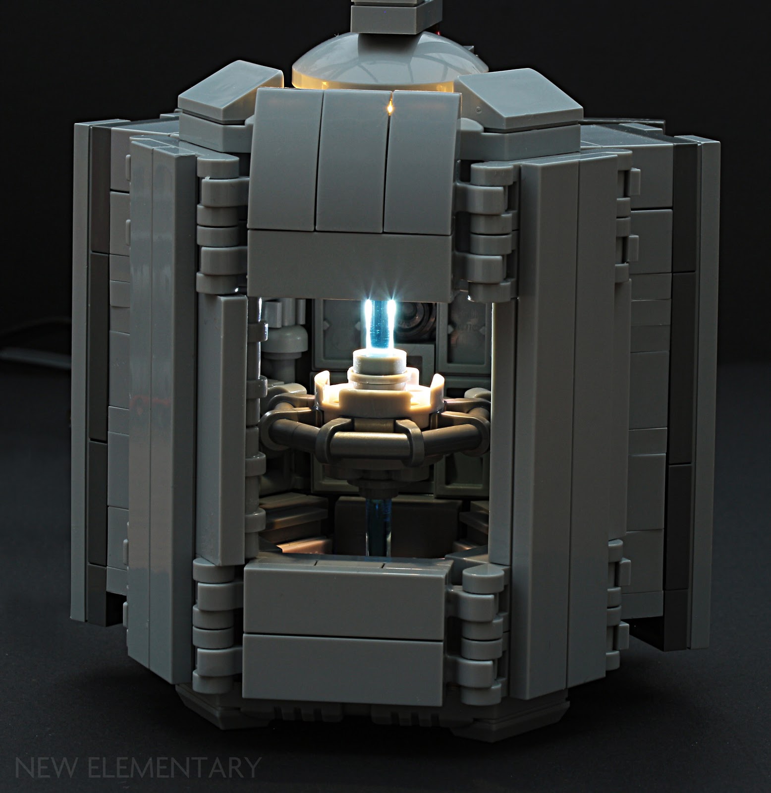 NEXOGON MiniReactor One New Elementary LEGO® parts, sets and