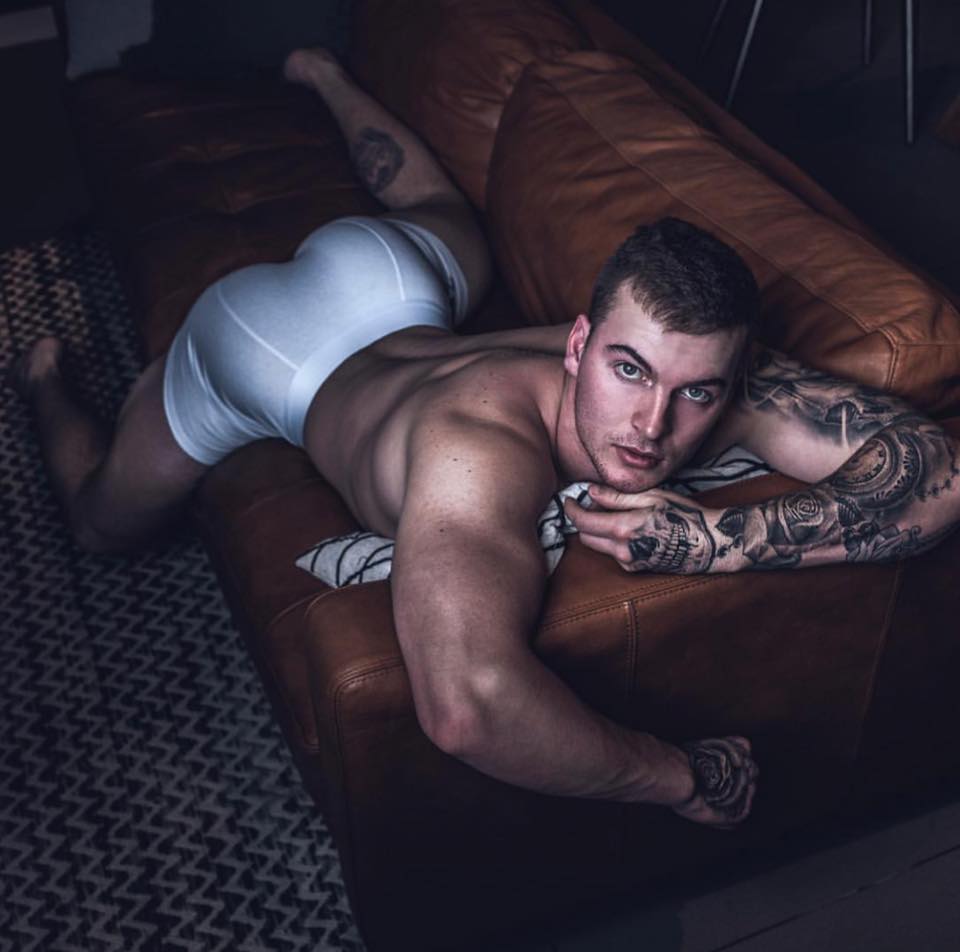 26046969_839221719535806_669374746026731