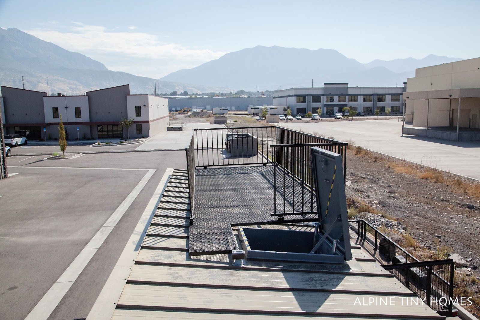 TINY HOUSE TOWN Santa Rosa Tiny House (315 Sq Ft)