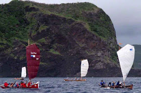 sabani boats, sails, paddles, teams