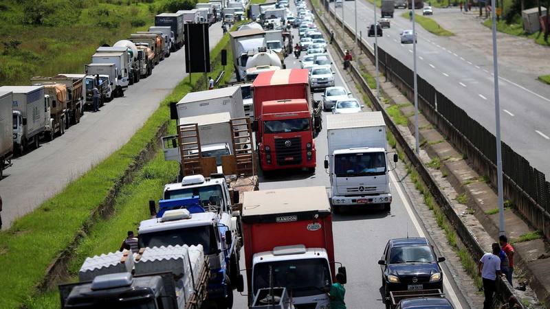 Caminhoneiros prometem nova paralisação depois do feriado de 7 de Setembro