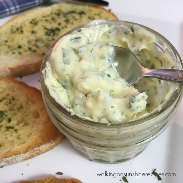 Recipe Easy Garlic Butter Spread Recipe that you can Freeze and VIDEO