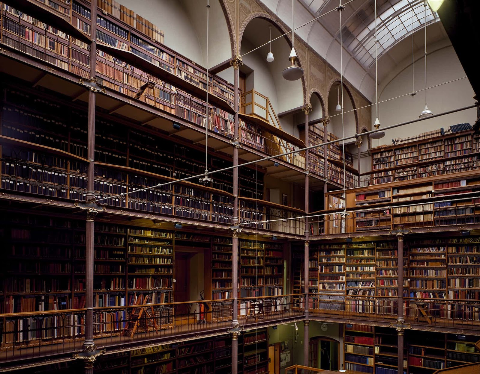 Mind-Blowing Pictures Of The World's Most Fascinating Libraries