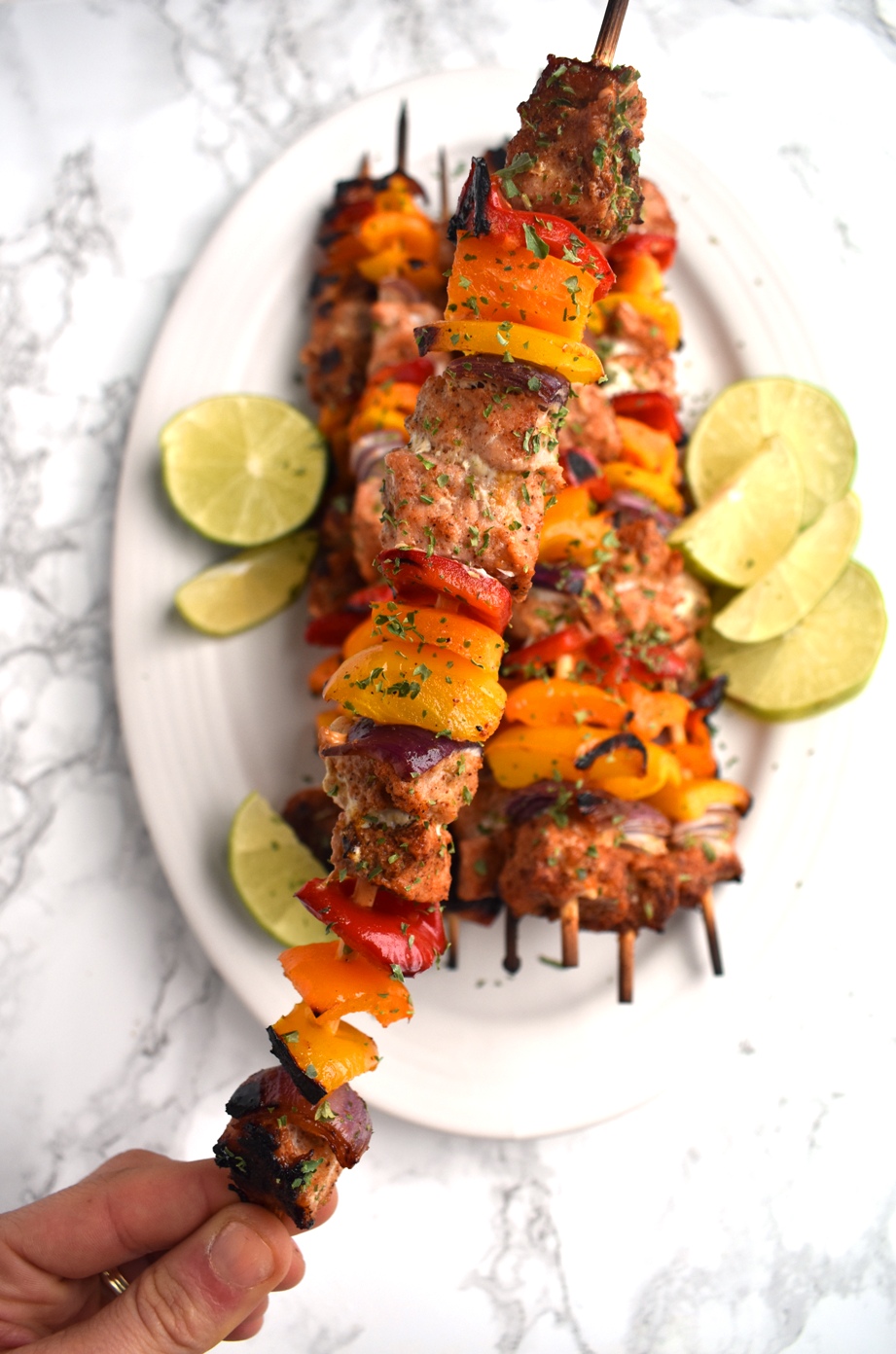 Pork Fajita Kebabs are ready in 30 minutes, are full of fajita flavors and are nutritious with marinated fajita lime pork, colorful bell peppers and onions! www.nutritionistreviews.com #grill #grilling #fajitas #mexican #mexicanfood #cincodemayo #pork #peppers pork fajita kebab