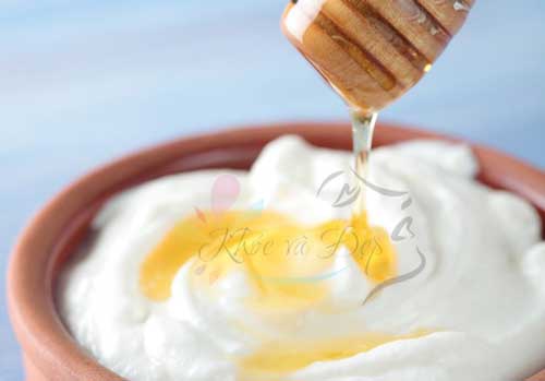 Bí quyết dưỡng trắng da bằng sữa chua cực kỳ hiệu quả Bí quyết dưỡng trắng da bằng sữa chua cực kỳ hiệu quả