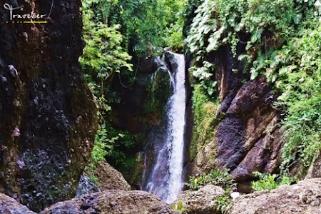 Menyibak Kesunyian Air Terjun Grenjeng yang Tersembunyi