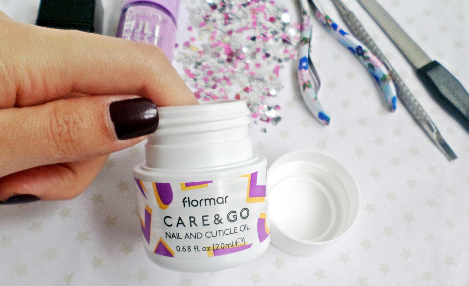 Flormar Care&Go Nail and Cuticle Oil Tırnak ve Tırnak Eti Bakım Yağı