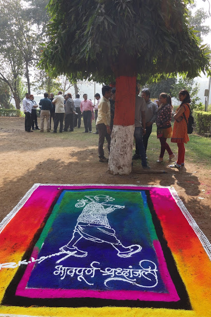 Rangoli tribute to R. K. Laxman, photo by Milind Sathe Rangoli tribute to R. K. Laxman, photo by Milind Sathe