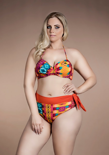 moda praia plus size