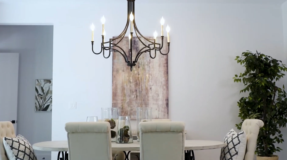 Tour 12211 Old Oaks Dr, Houston, TX vs. 23 Interior Design Photos