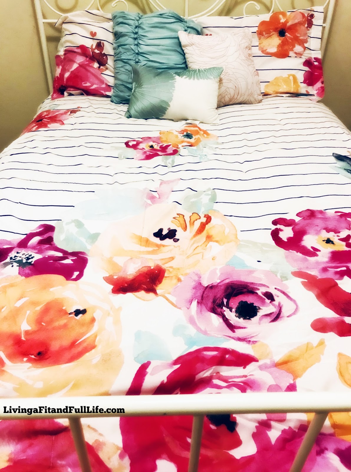 Living a Fit and Full Life Latest Bedding's Summerville 7PC Comforter