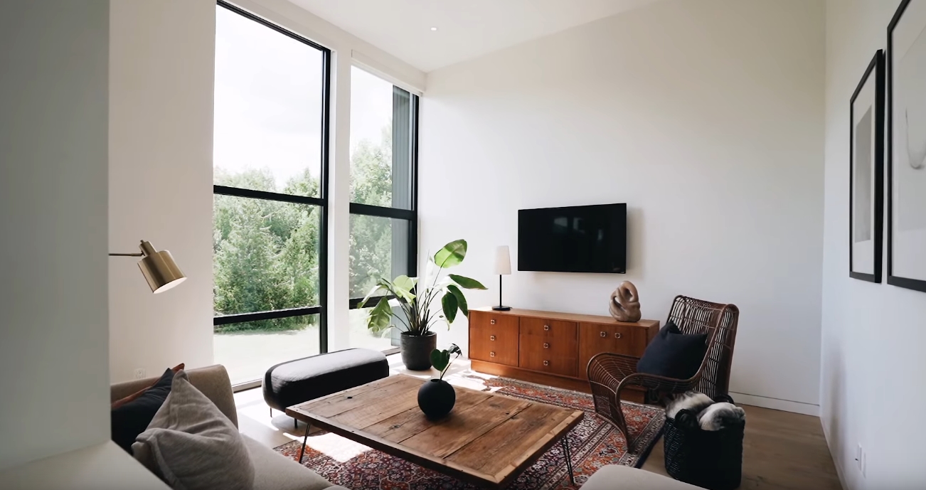 Home Interior Design Tour vs. 5542 Winston Churchill Blvd, Erin, Ontario