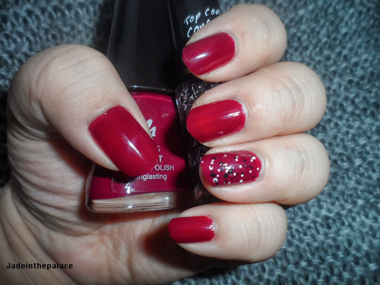 Jade in The Palace: Christmas Nails
