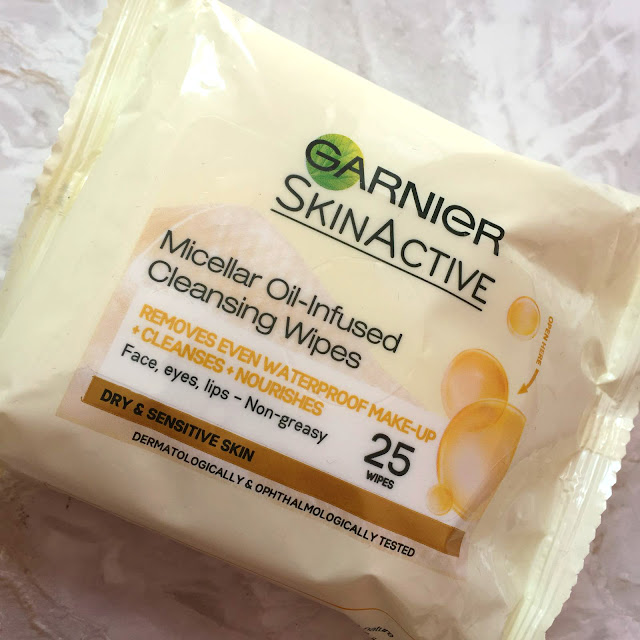 Garnier Micellar Oil Infused Cleansing Wipes - A Review 