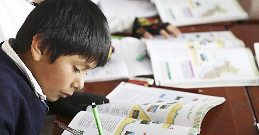 ECE 2016 - MINEDU Publicó Resultados de Evaluación Censal de Estudiantes (Abril 2017) UMC - www.minedu.gob.pe ECE 2016 - MINEDU Publicó Resultados de Evaluación Censal de Estudiantes (Abril 2017) UMC - www.minedu.gob.pe