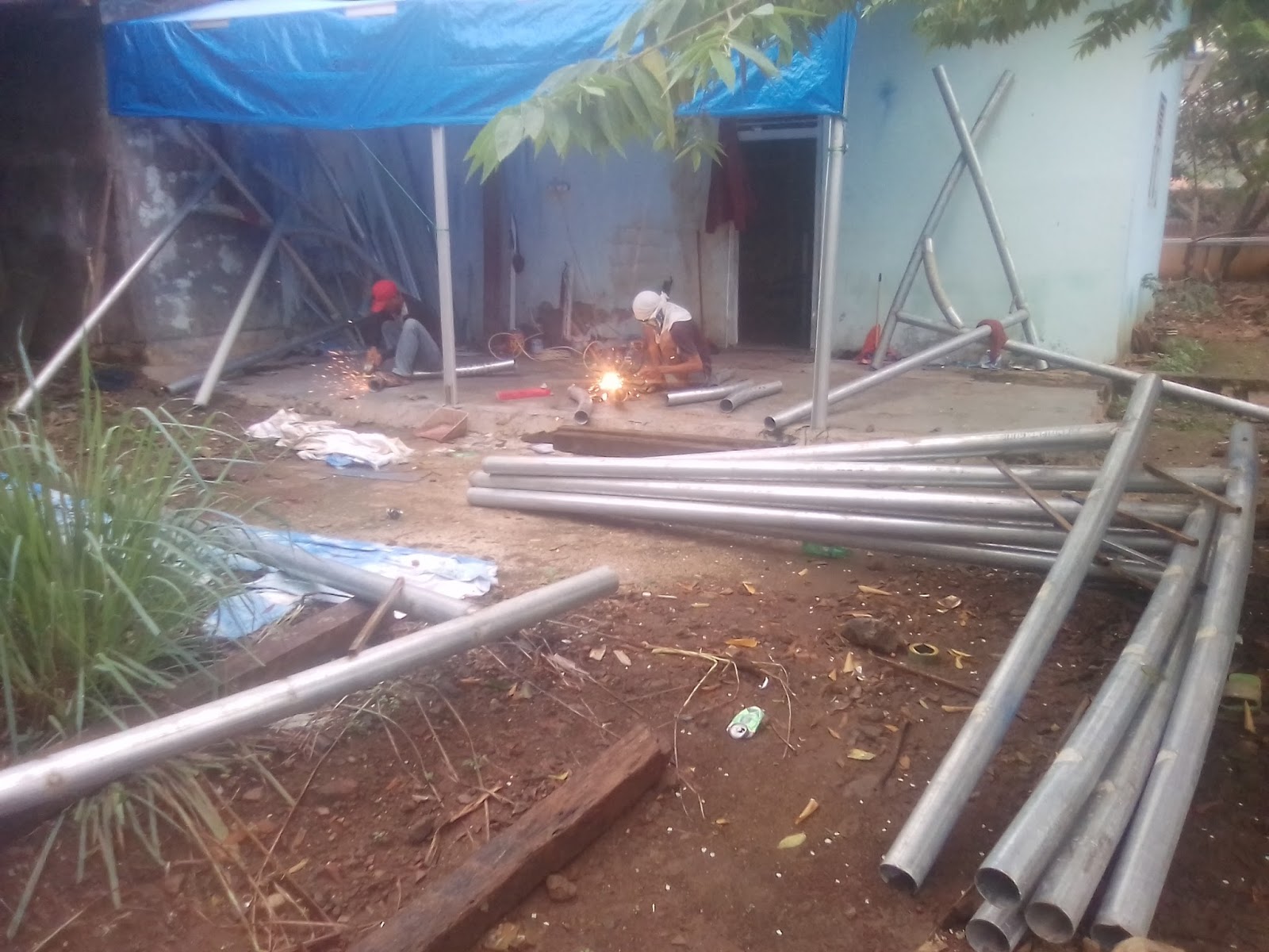 Pintu Folding Gate & Rolling Door LampungKanopi Jakarta, surabaya