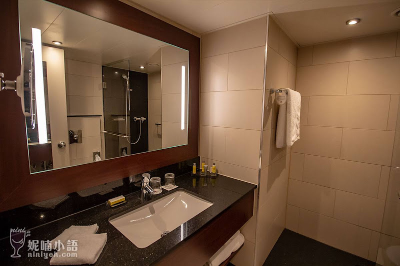 【蘇黎世住宿推薦】萬豪酒店Zürich Marriott Hotel。窗外就是奢侈的蘇黎世全景 【蘇黎世住宿推薦】萬豪酒店Zürich Marriott Hotel。窗外就是奢侈的蘇黎世全景