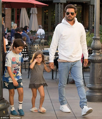2a Tired of messing with the ladies, Scott Disick goes on an outing in LA with his kids