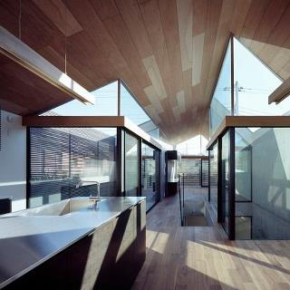 Artopiatecture Sound Proofing Gl Anese House For Listening To Music Uses Sound Proofing Gl Keep Out The Noise But Let In Light From Skylights Pervades All Way