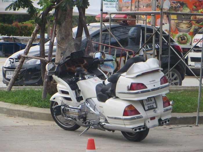 Хонда Голд Винг Honda Gold Wing 1800