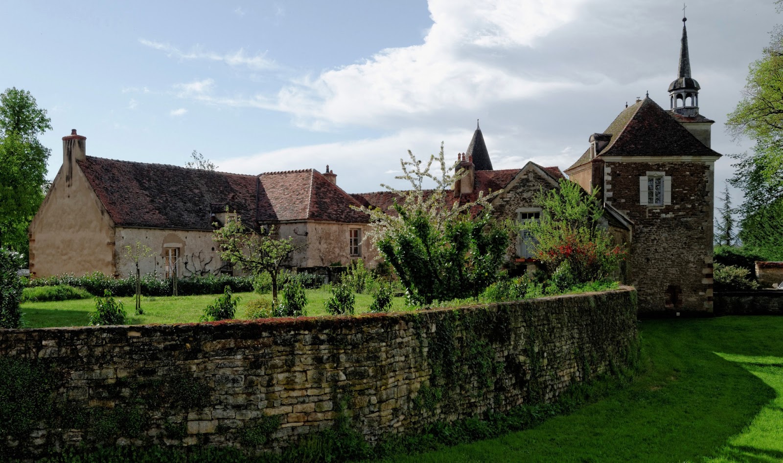 Travel & Adventures: Burgundy ( Bourgogne ). A voyage to Burgundy ...