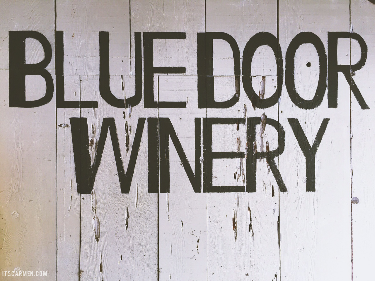 blue door winery