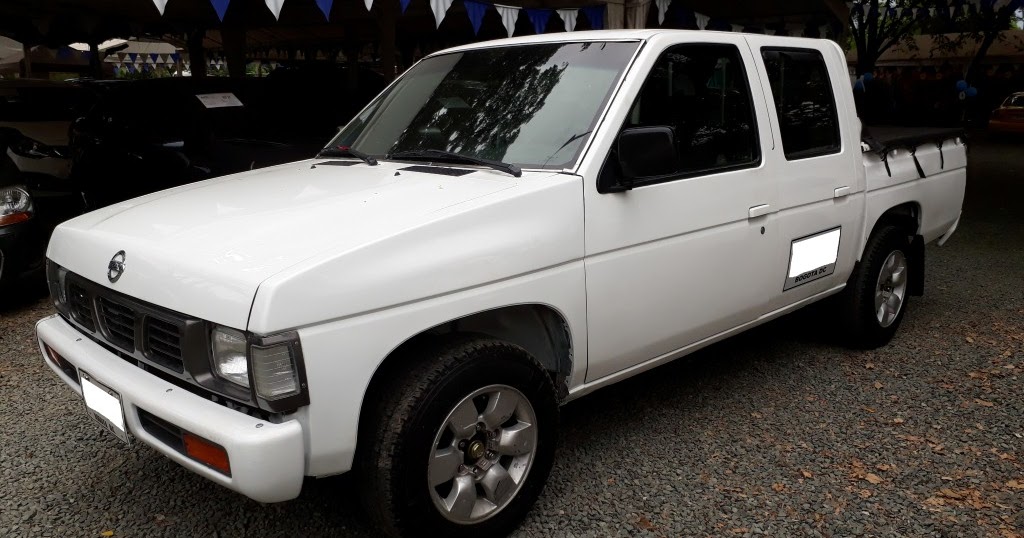 NISSAN D21 DOBLE CABINA
