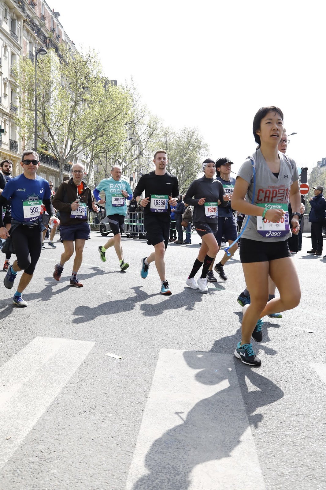 Race Review: Paris Marathon 2019 + Breaking 4 Hours! | {imperfect idealist} #running #marathon #parismarathon